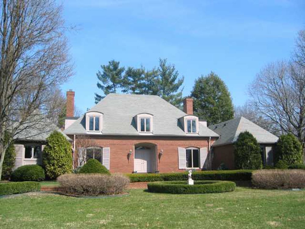 Property photo 1 - Prestigious & Private! Spacious 2-Story Home on 1+ Acre Lot